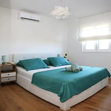 Appartement Gambi With Sea View Zadar